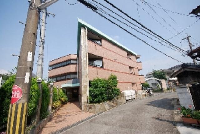 レオン友田