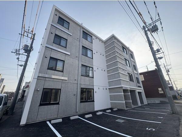 AREA西岡51