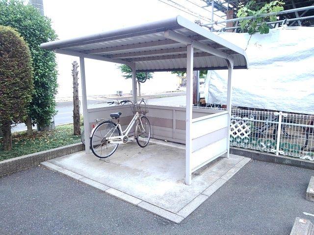 クレッセントハウスI