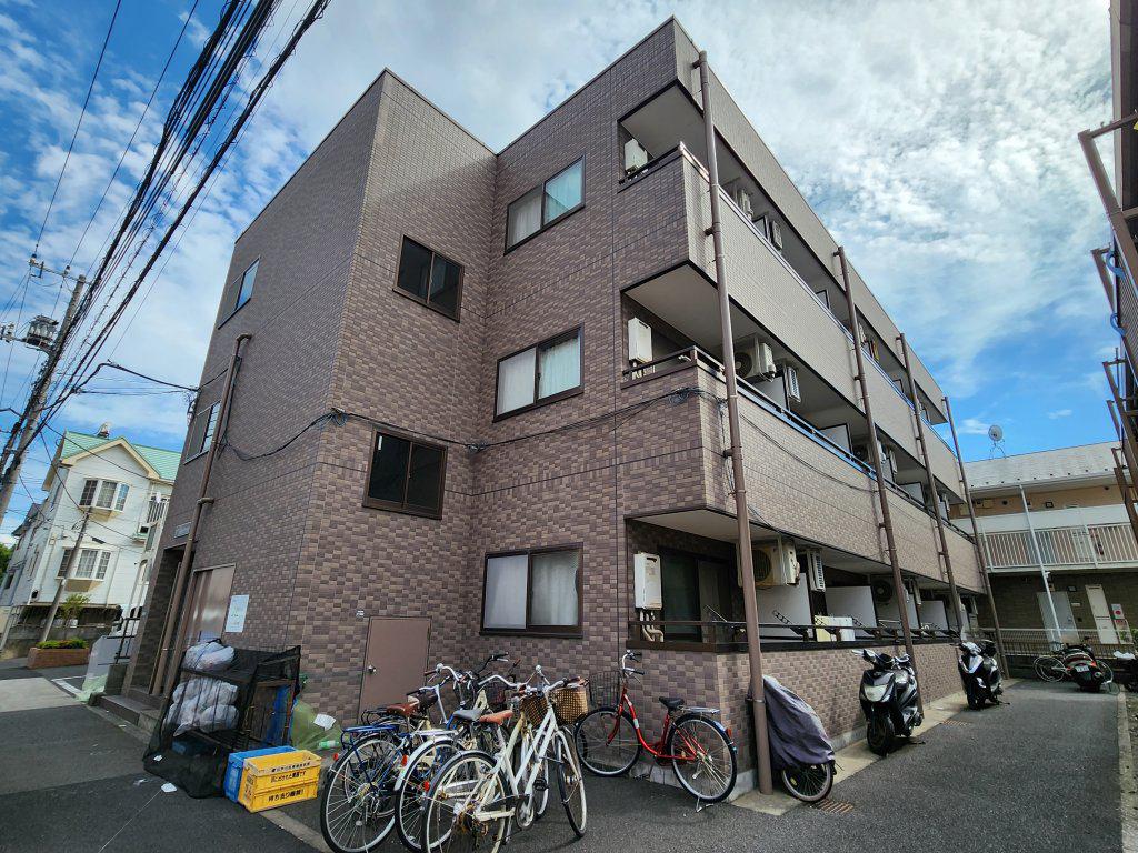 ベルナール