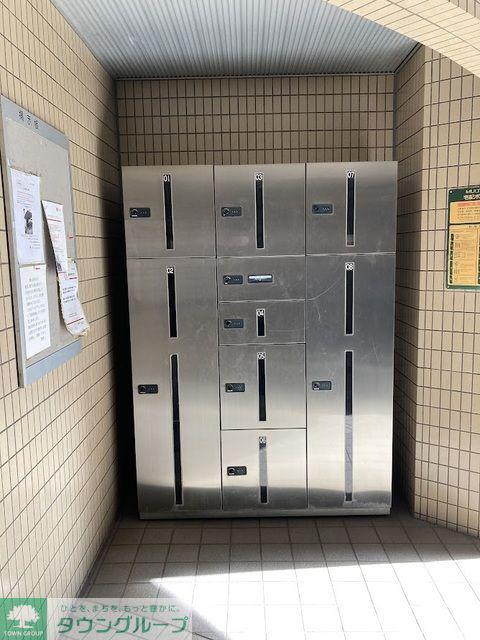 クレスト和泉