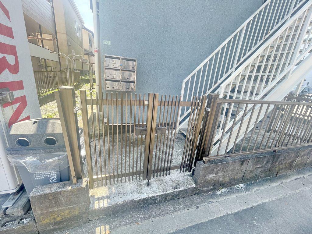 クレストコート厚木(1K/1階)の外観写真