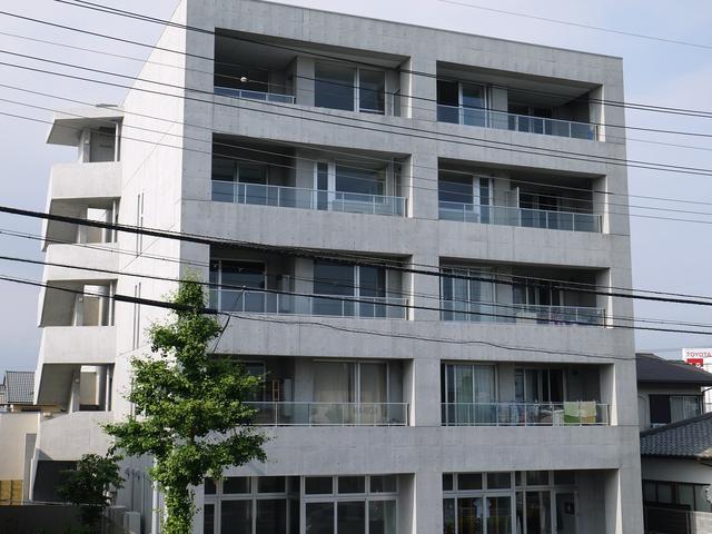 ディルッソ西間門