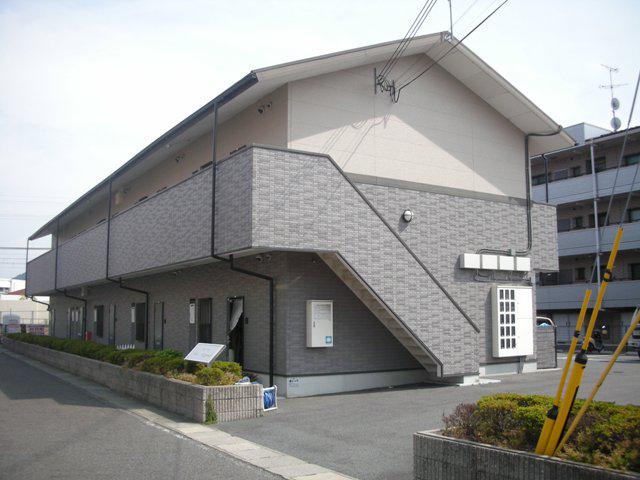 SHU AZUMA