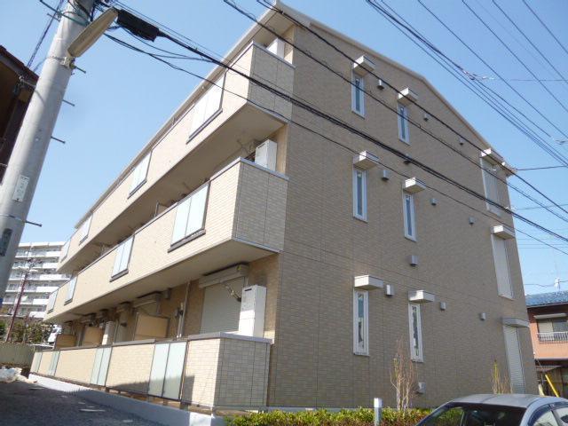 クレシアコート
