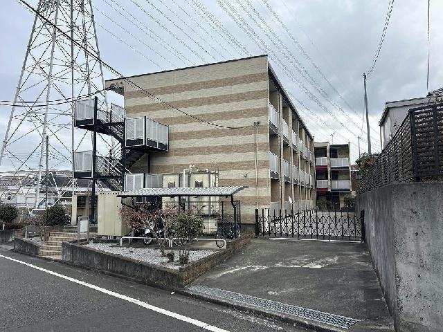 レオパレスコスモスカイ