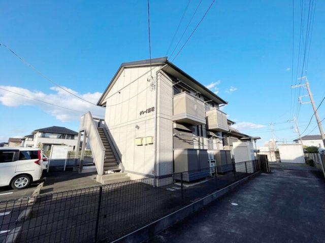 グレイ飯塚