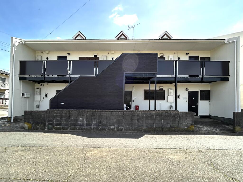 グランデュール井上 B