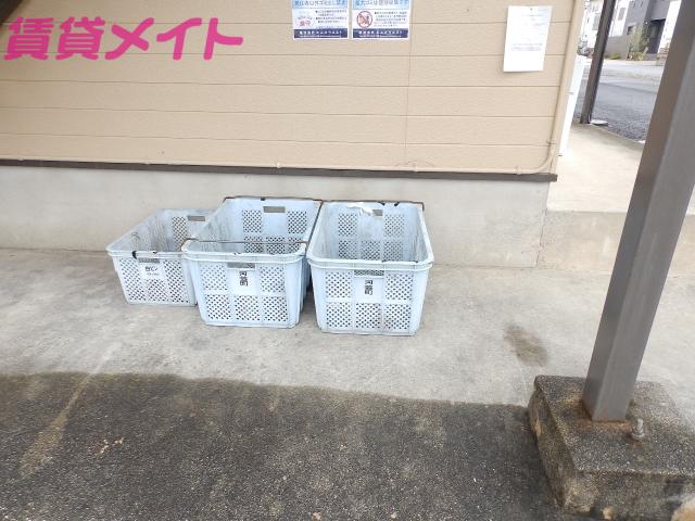 コーポ河芸