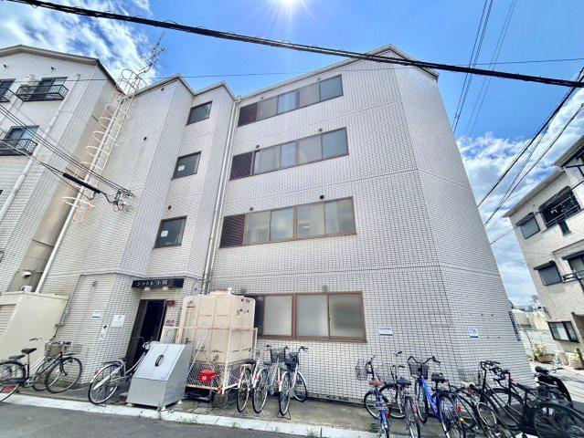 シャトレ小阪