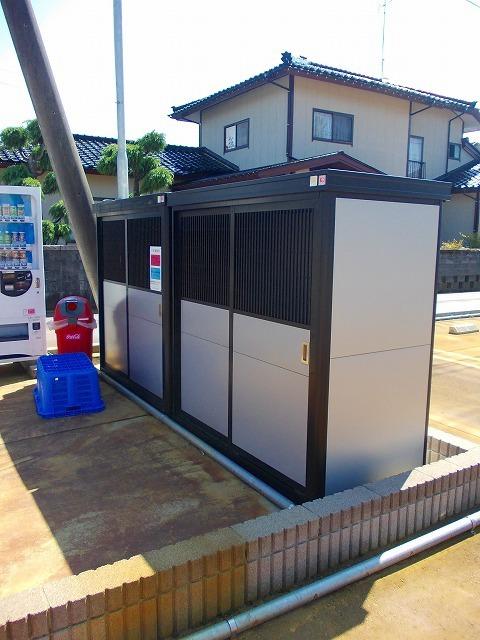 サンシャイン・ヤマト D棟