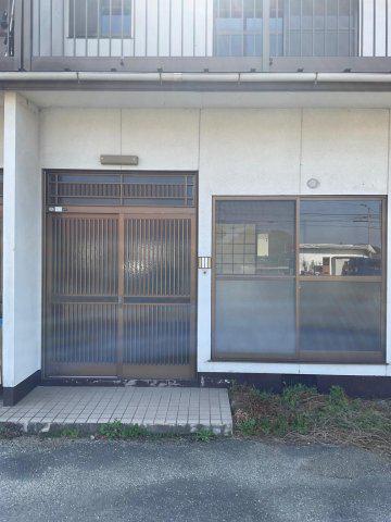 しのぶ荘(3DK/1階)