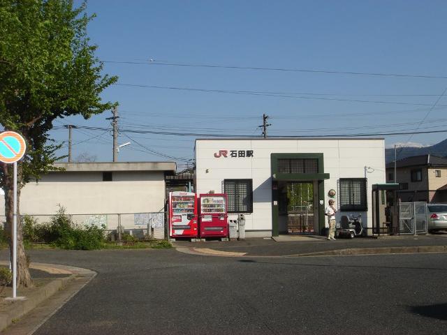 南区下石田2丁目アパート B棟