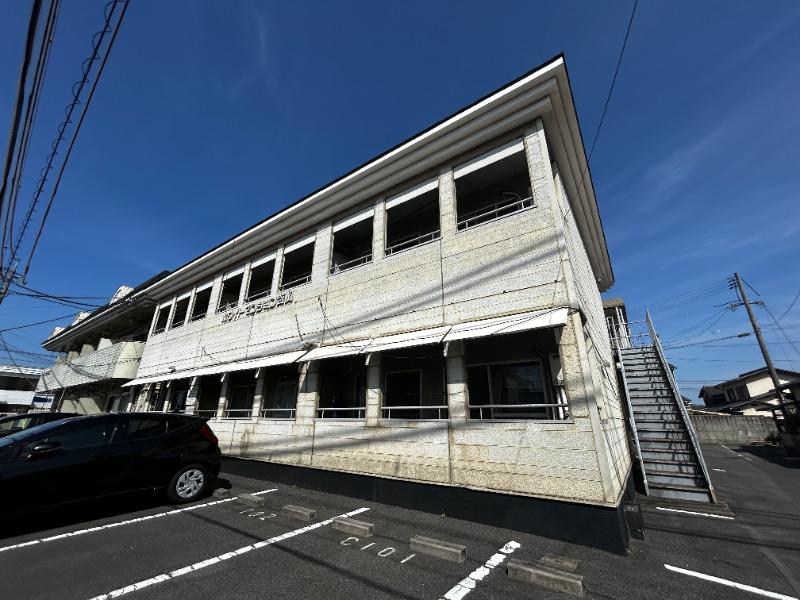 ホワイトマンション吉岡 C(2DK/1階)