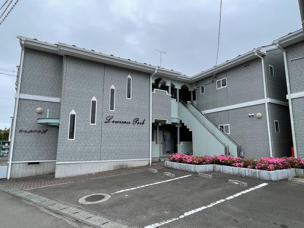 ローレンスパークA(2DK/2階)
