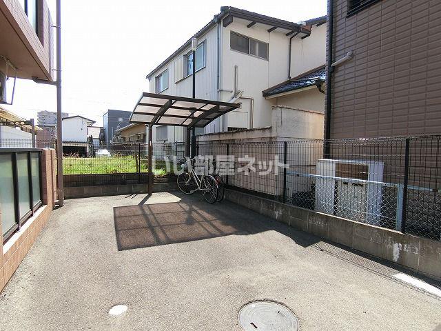 栄町パレス