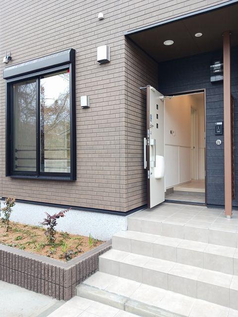 KURA・保田窪本町