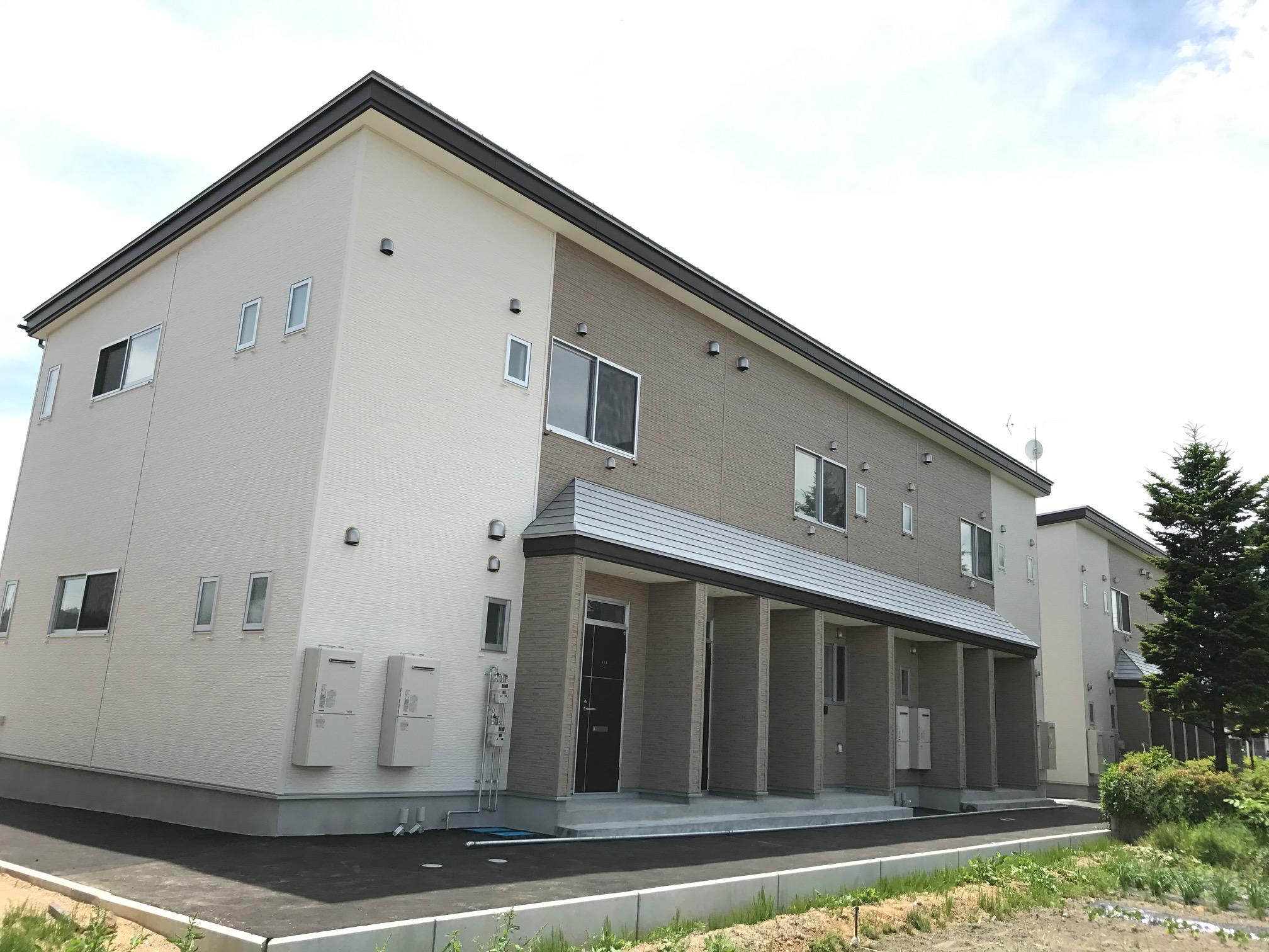 山形鉄道フラワー長井線 あやめ公園駅 徒歩18分  築9年