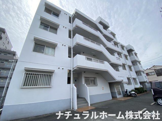 センチュリーコート