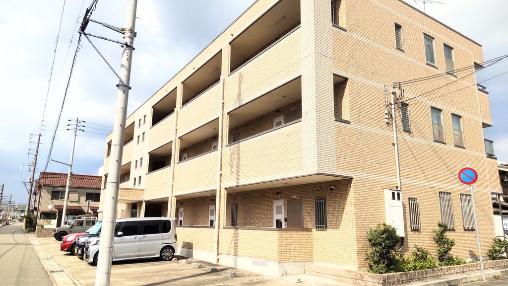 山陽電鉄本線 手柄駅 徒歩4分 3階建 築17年