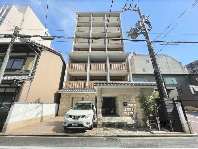 プレサンス京都四条烏丸クロス