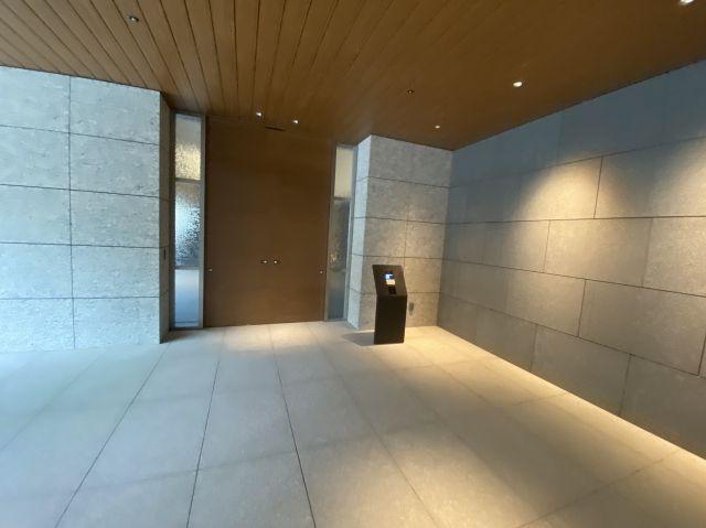 白金ザ・スカイ西棟
