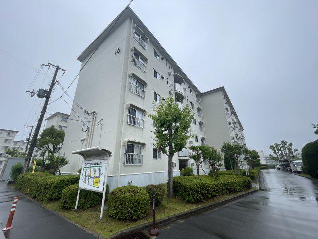 ひよどり台2団地16号棟