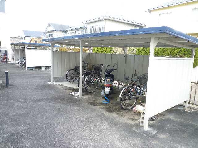 アーバンパレスA棟