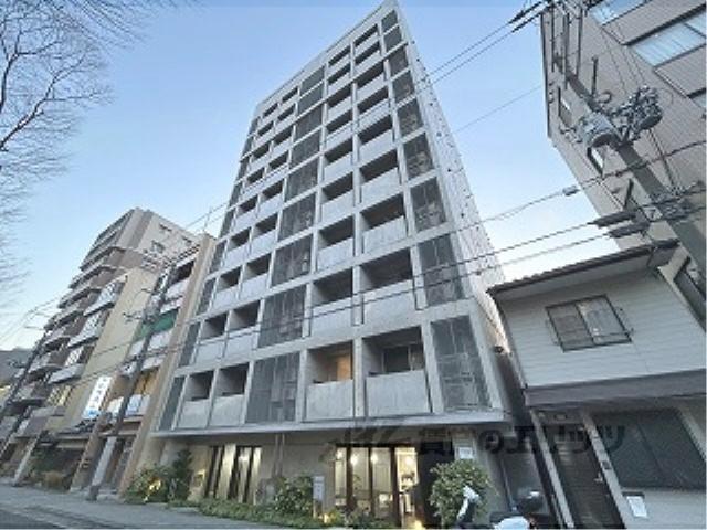 SCHEWALBE東棟