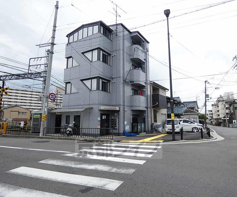 インペリアルドムール