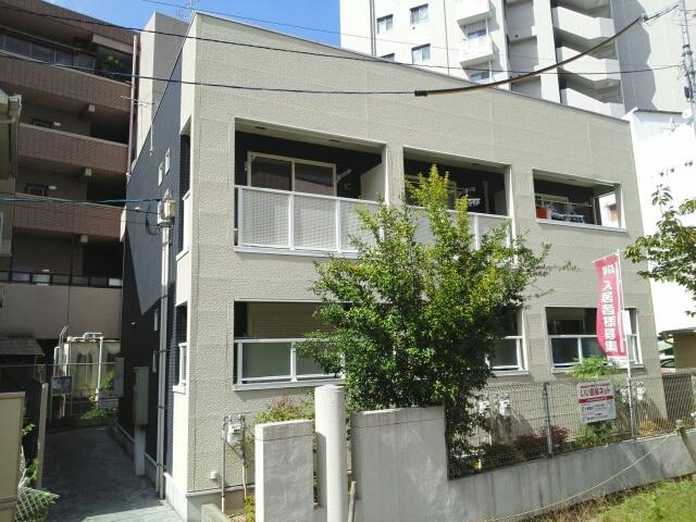 アーバンハウス