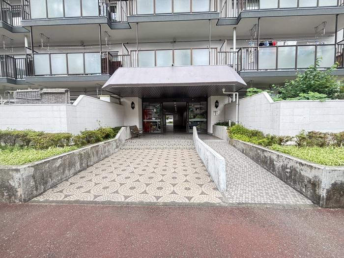 ローレルハイツ南福岡三号棟
