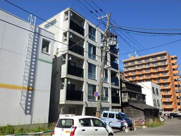 レジーナ南4条(1LDK/3階)