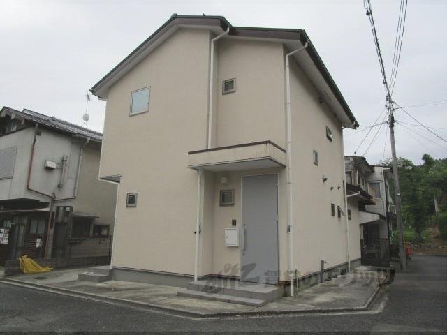 鷹峯ハイツ