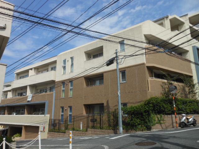 コンフォリア上池台(3LDK/4階)