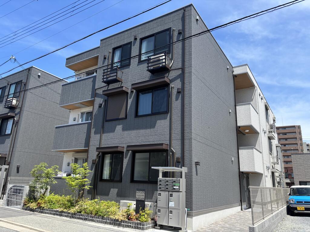 コンフィエ鳴尾