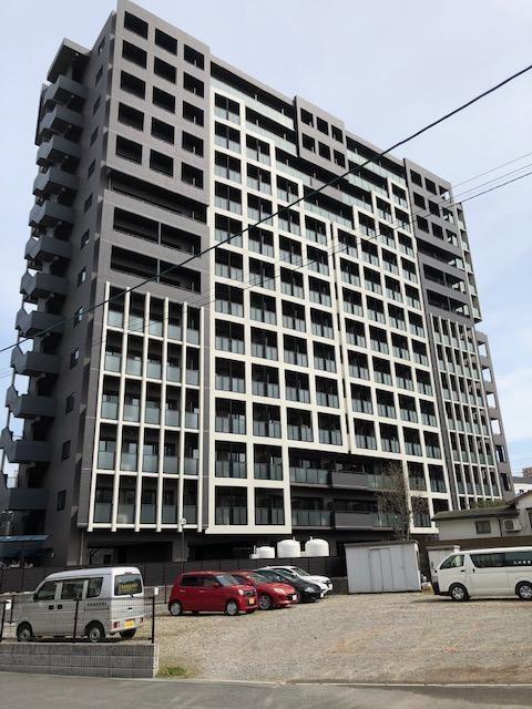 THE SQUARE PLATINUM RESIDENCE