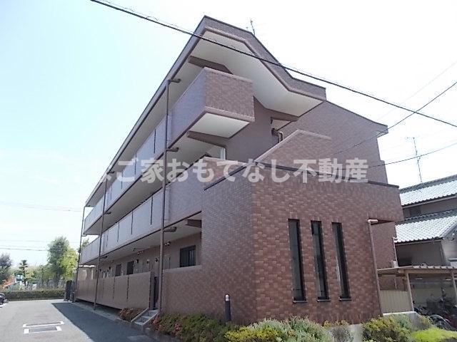 ラヴィアン新川