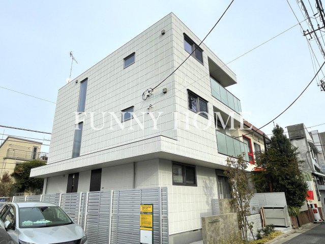 EVA SHIMOKITA