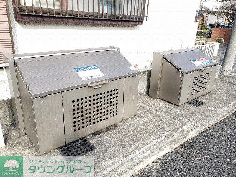 レオパレスカームパレス