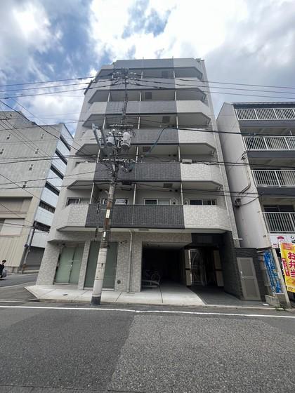 グランツ鶴見町平和大通