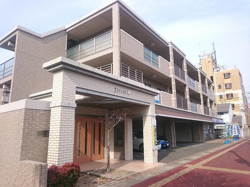 フォレスト原