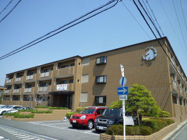 エデラ・カーサ