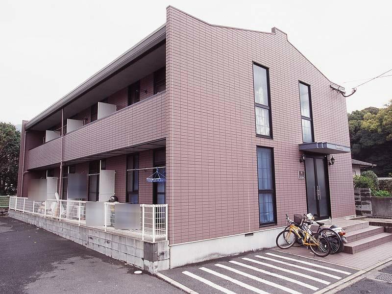レオパレス柏原III