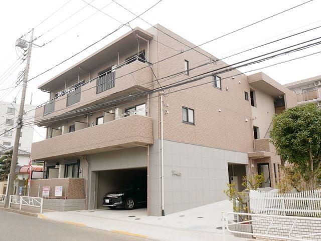 京王相模原線 南大沢駅 徒歩13分 3階建 築8年