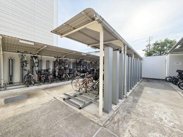CFS尼崎出屋敷駅前ステーーショングリーン