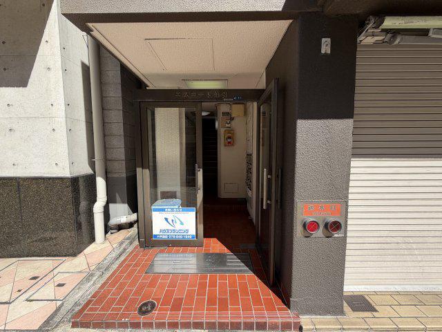 エムコート布引