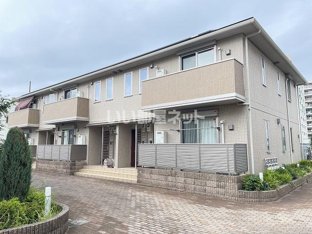 サンラフィーエ上小阪B棟