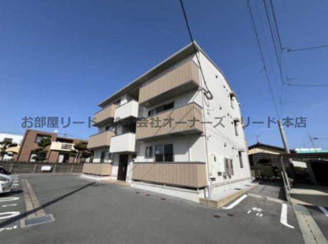 DーROOMクレスト国分