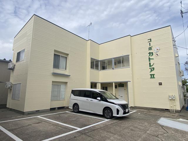コーポカトレアII